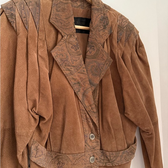 Jackets & Blazers - Vintage Brown Suede Jacket